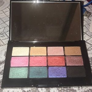 Kevyn aucoin electropop palette